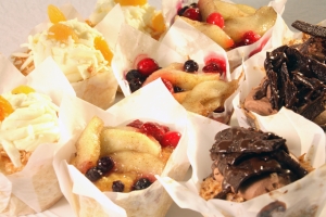 Papered Cup Cakes (Petite)